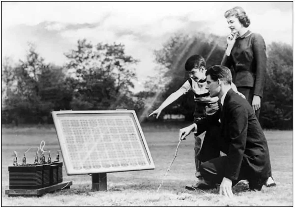 Storia dell'energia solare - primi esperimenti con pannello fotovoltaico